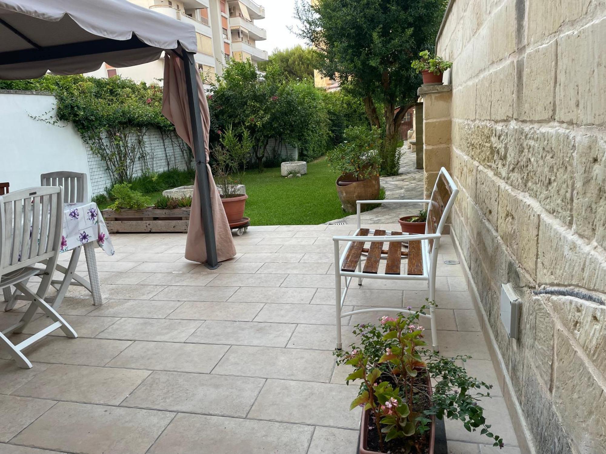 B&B Excelsior Lecce Exterior photo